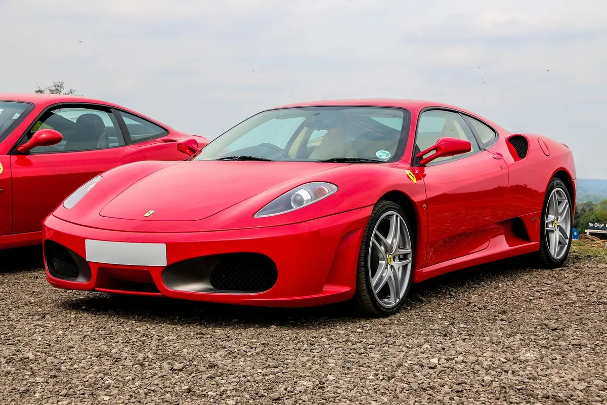 Descubra o Número de Ferraris no Brasil quantas ferraris tem no brasil
