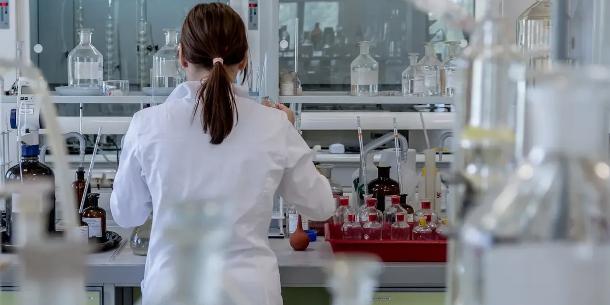 Explorando os Principais Tipos de Laboratórios