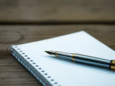 Título de Impacto para Artigos de Opinião: Como Criar o Seu